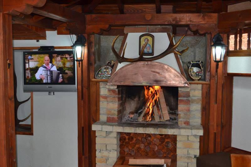 Guest House Ganovi Kalofer Extérieur photo