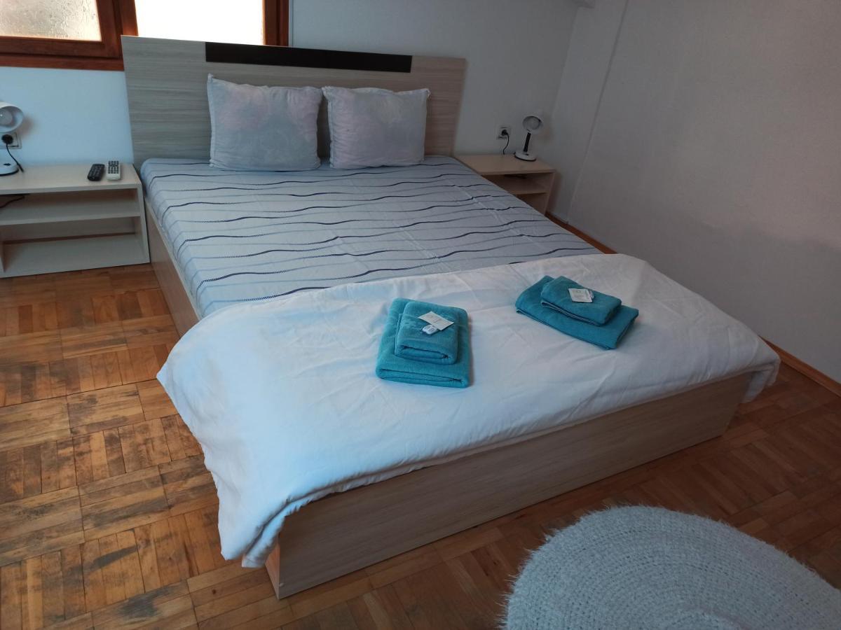 Guest House Ganovi Kalofer Chambre photo