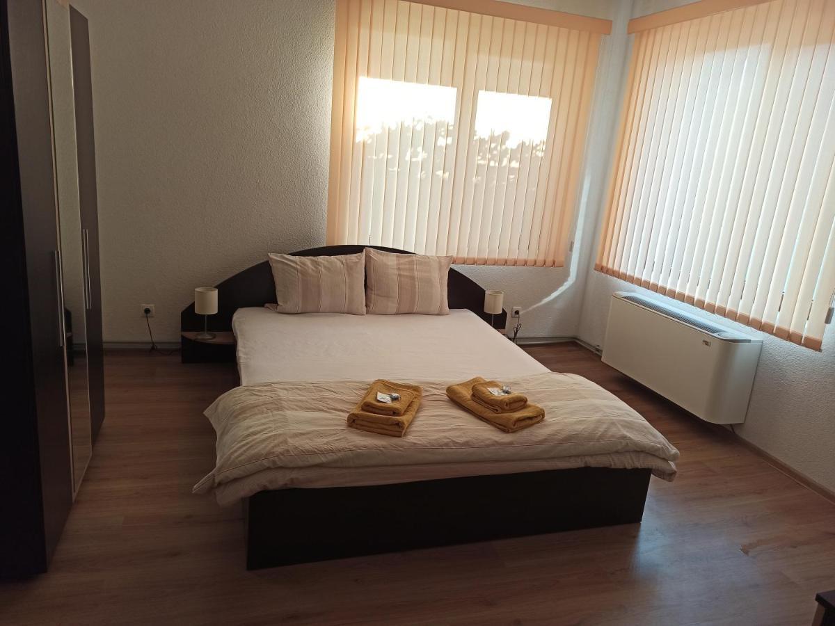 Guest House Ganovi Kalofer Chambre photo